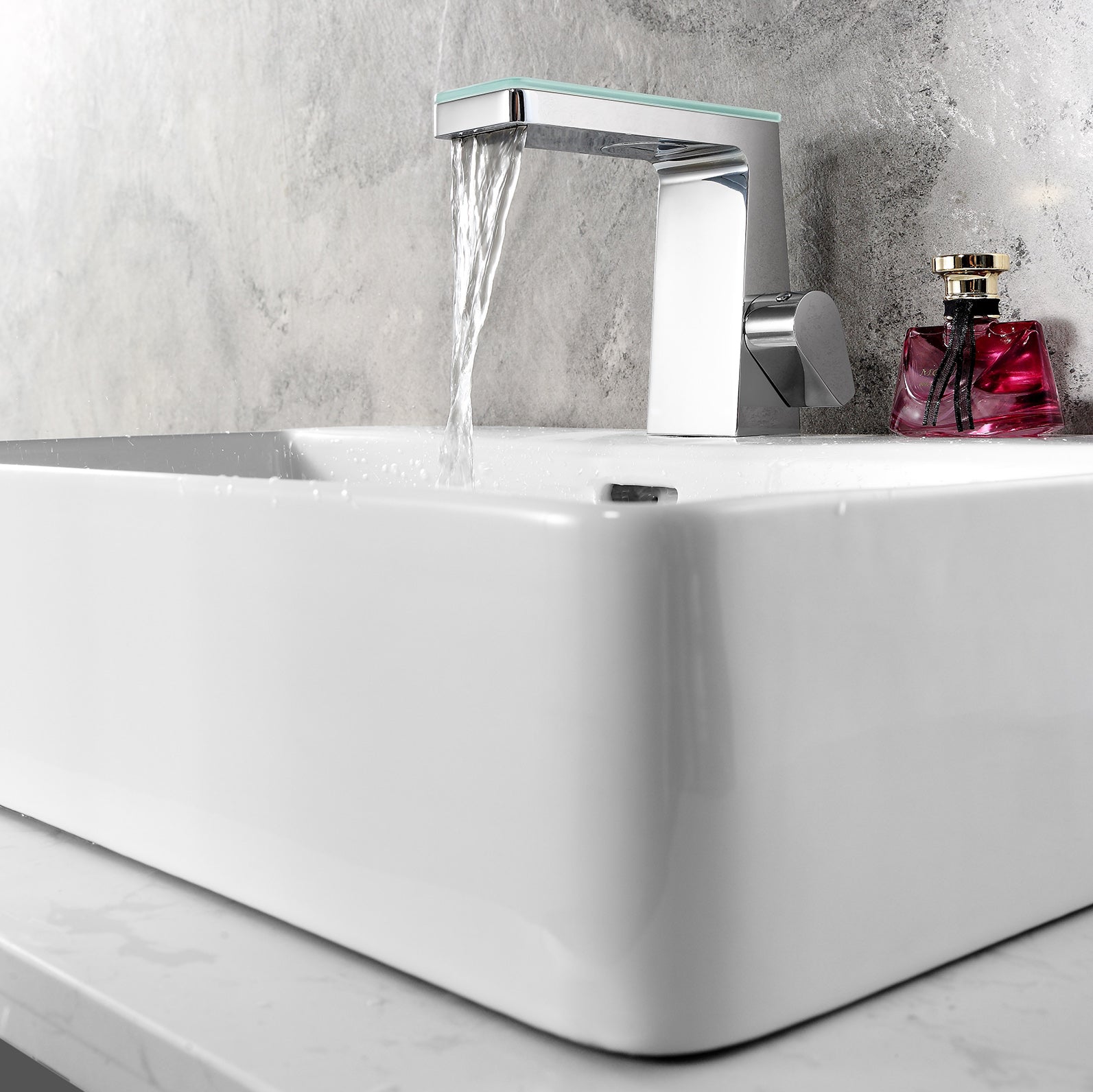 Mitigeur lavabo ou vasque bas NT7320 effet cascade